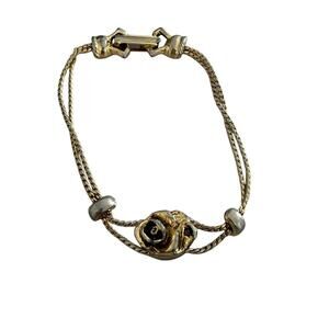 Vintage Goldette floating rose bracelet 40’s